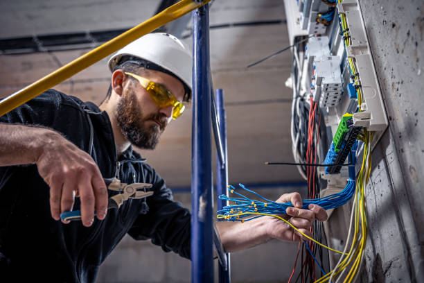 Best Circuit Breaker Repair  in Franklin Center, NJ